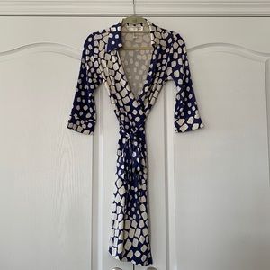 EUC Diane Von Furstenberg dress